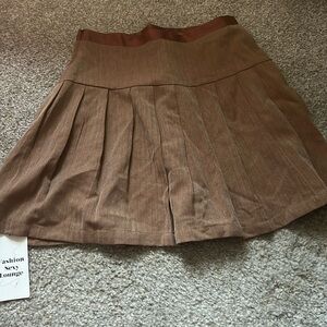 Brown skirt with lace back